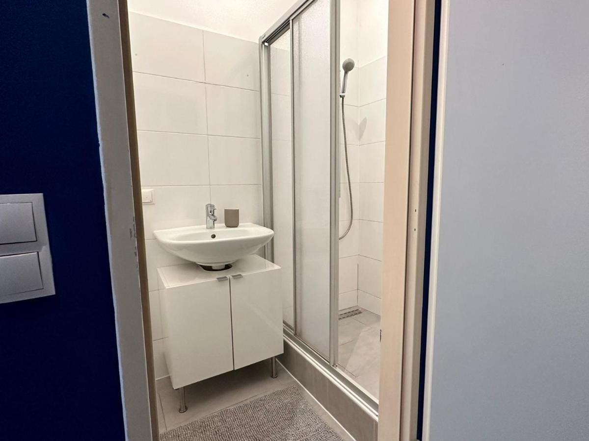 וינה City Apartment - 2 Min To U1 Reumannplatz מראה חיצוני תמונה