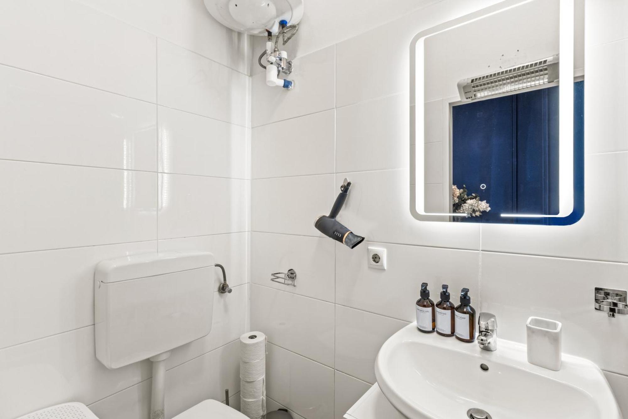 וינה City Apartment - 2 Min To U1 Reumannplatz מראה חיצוני תמונה